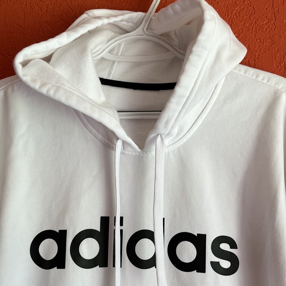 Adidas Hoodie-Like brand NEW!